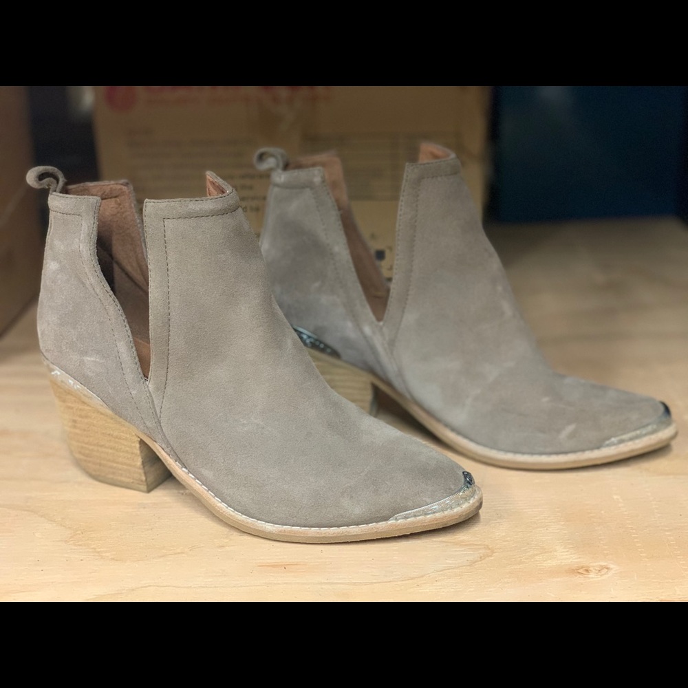 Jeffery Campbell bootie